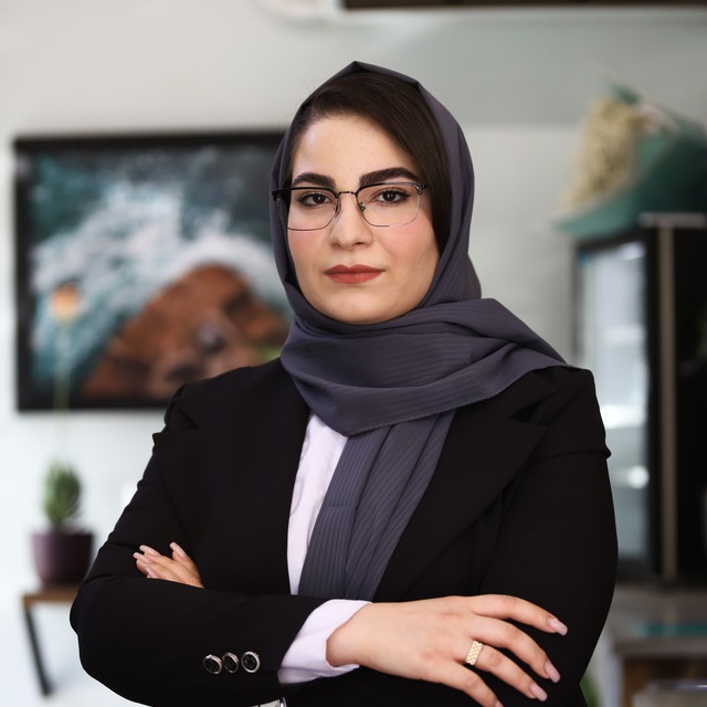 فاطمه کاظمی زاده